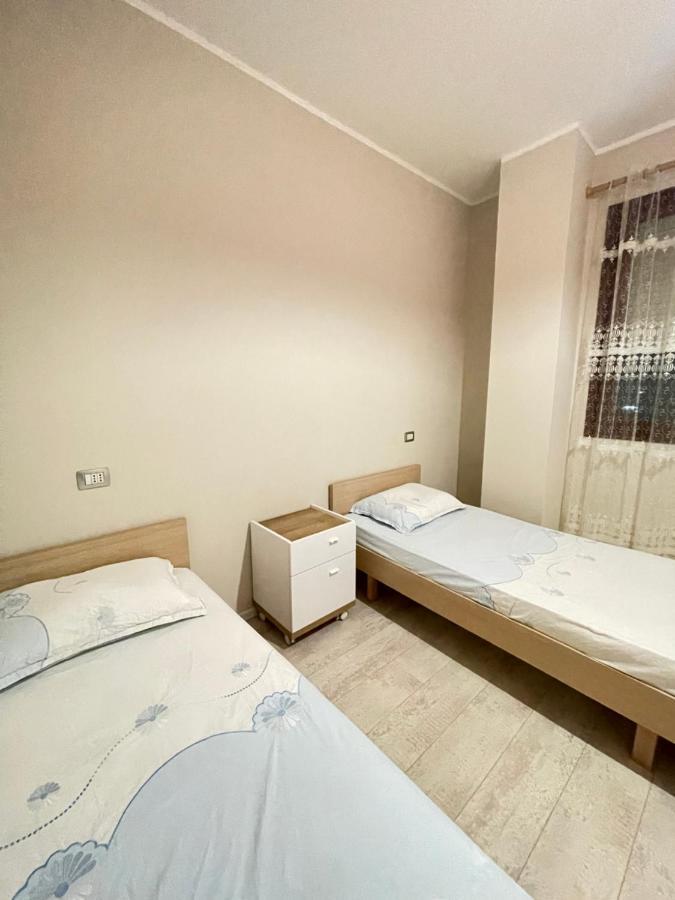 Mediterranean Sea Apartment City Center Durrës Kültér fotó